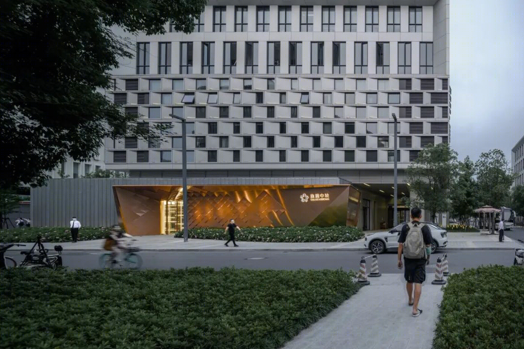 鑫耀中城展示中心立面改造丨中国上海-43
