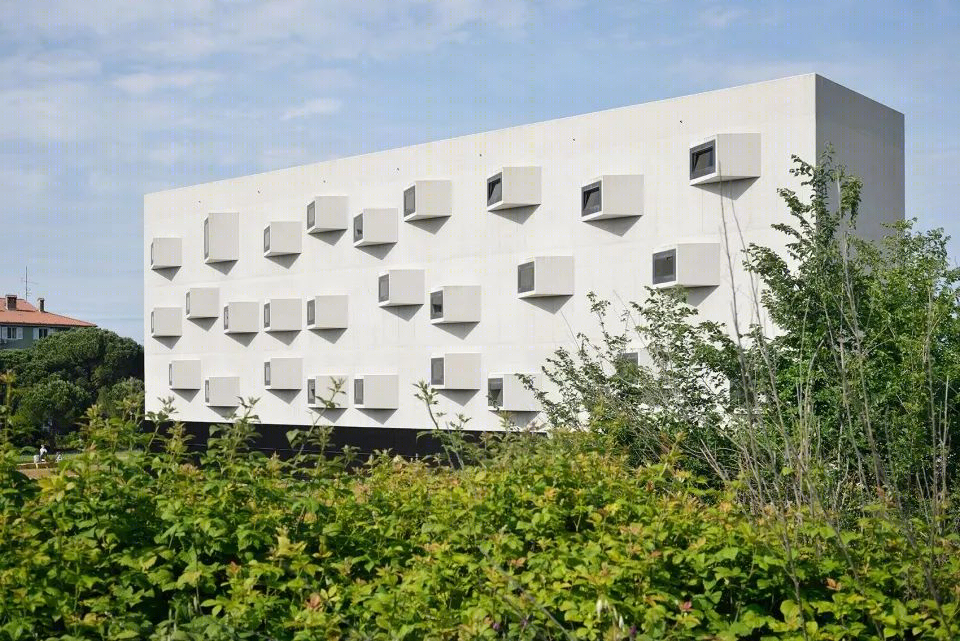 普利莫斯卡大学 Livade 校区教学楼 1.0 / dekleva gregorič architects-12