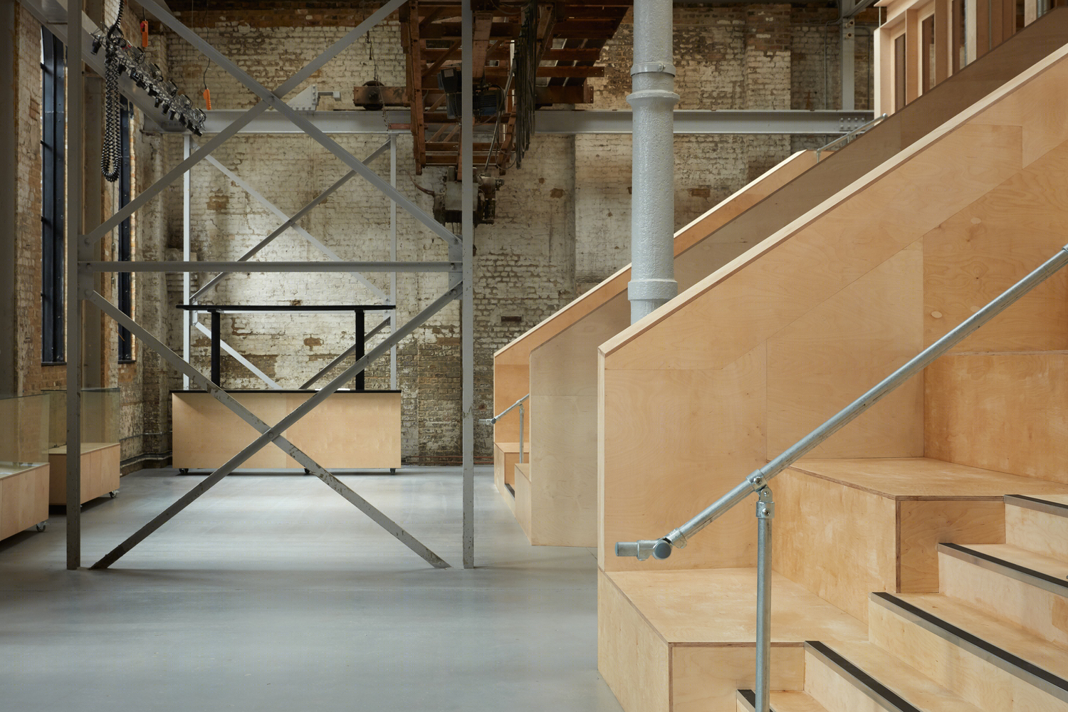 英国Forge办公室和展览建筑-16