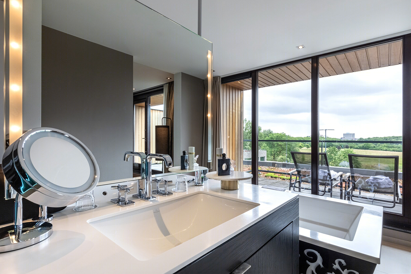 荷兰 Heerlen 的豪华顶层公寓丨HOTEL VAN DER VALK-10