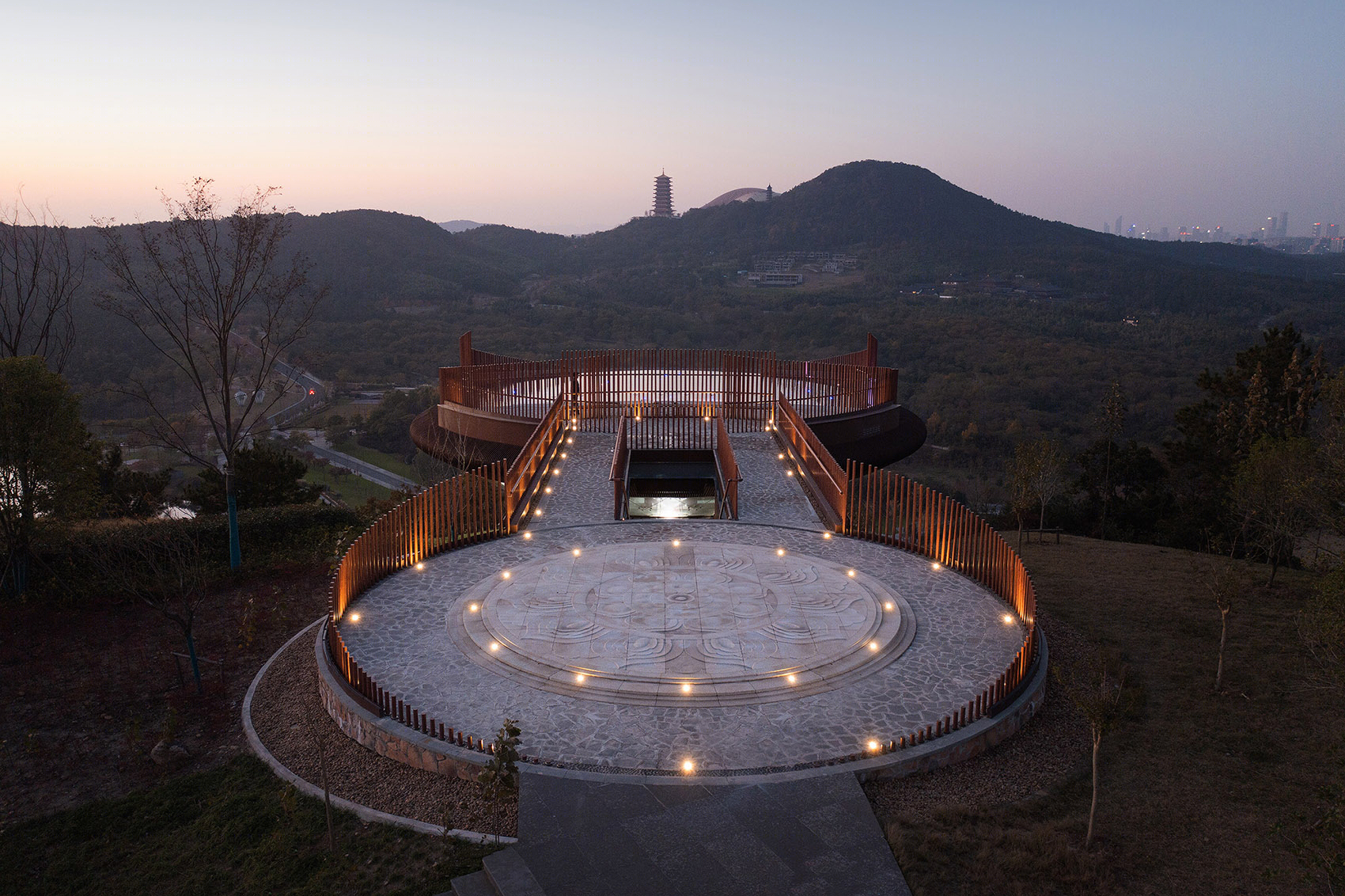 山顶上的消防瞭望台丨中国南京丨东南大学建筑设计研究院有限公司-62