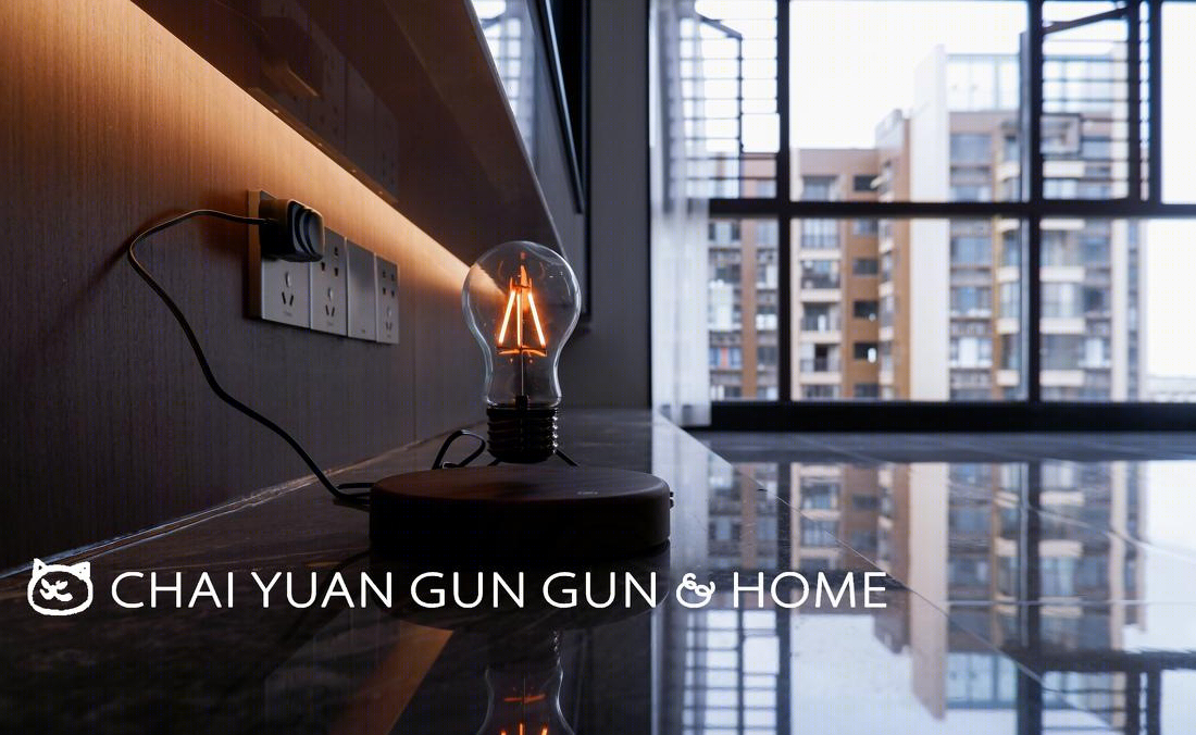 新婚夫妇的简约现代悬浮灯小屋-6