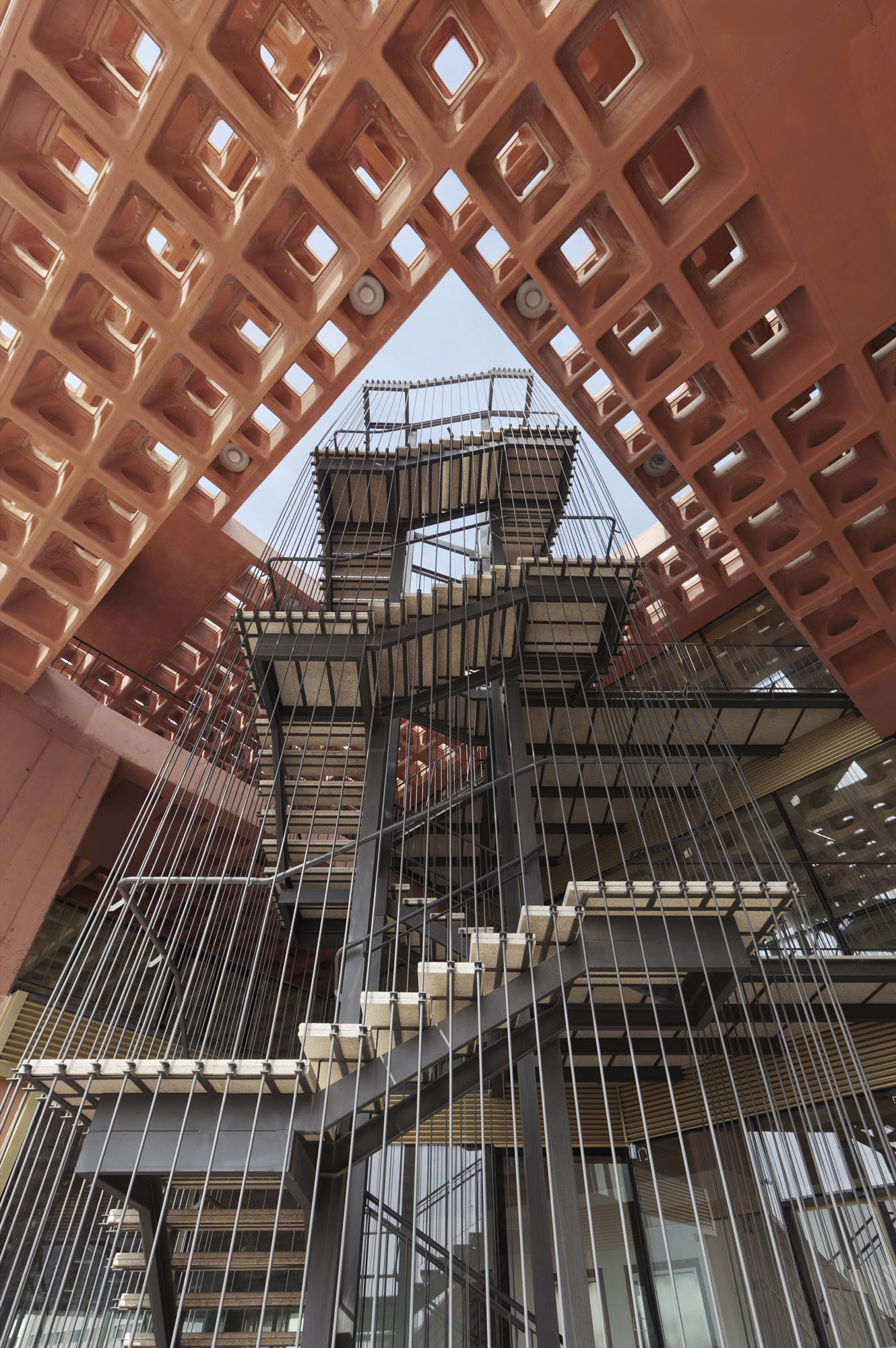 马德里Logytel I+D公司总部丨Alarcón + Asociados-39