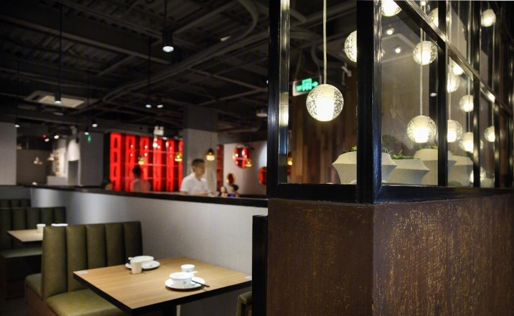 大鱼时代的温馨餐饮空间-9