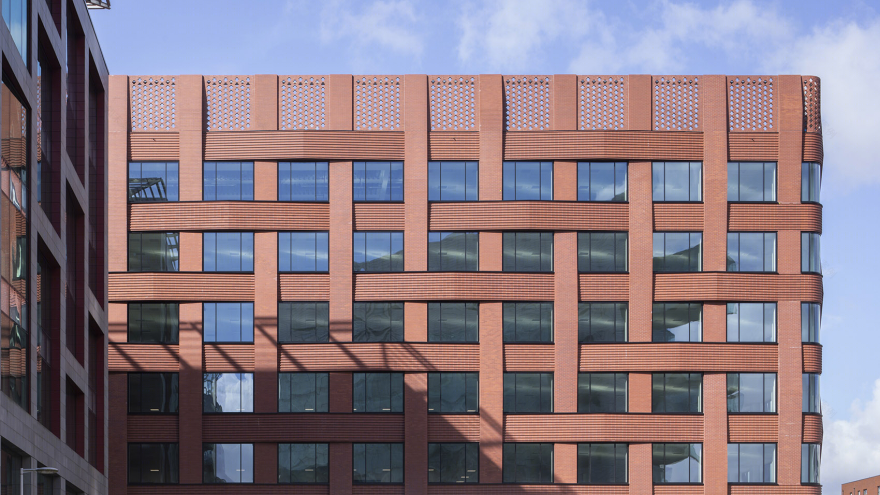 英国 New Balley 街三号 HMRC 商务办公楼丨Make Architects 事务所-13