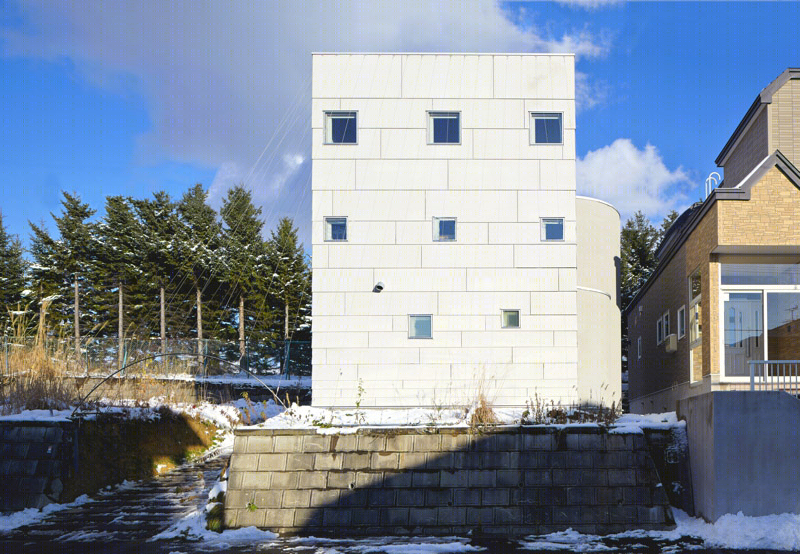 日本札幌阶梯式独立住宅 | 钢丝植物缓冲空间设计-9