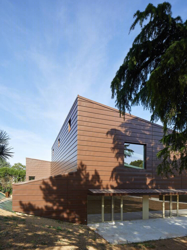 法国卢浮宫体育馆丨AtelierFéret,Frechon Architectes-11