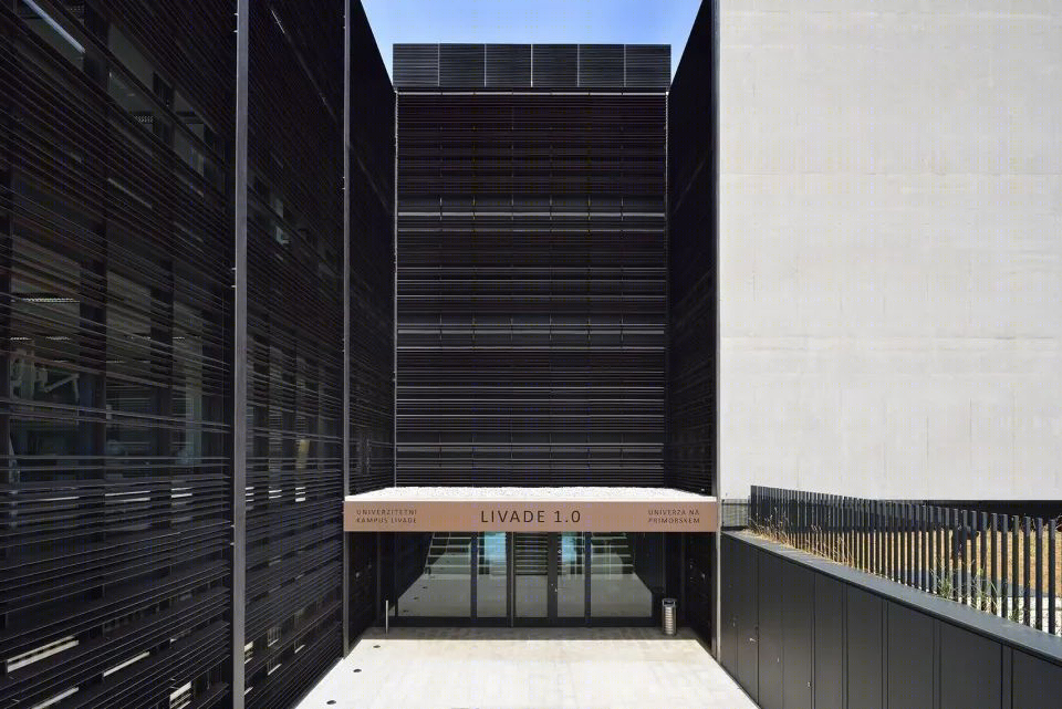 普利莫斯卡大学 Livade 校区教学楼 1.0 / dekleva gregorič architects-20