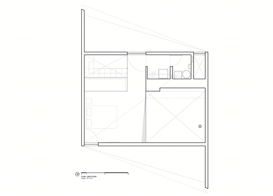 岩石上的小屋-42