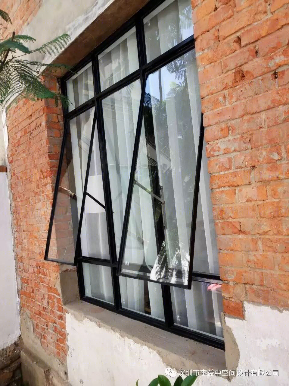 广州小屋的钢窗之美 | 回应环境,找回丢失的工艺-15