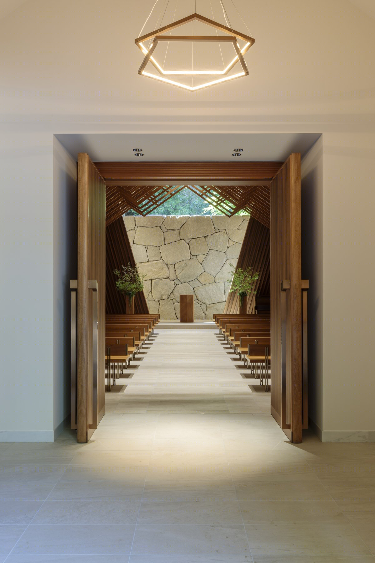 The Westin Miyako Kyoto 婚礼教堂翻新 | 现代优雅与传统历史的完美融合-1