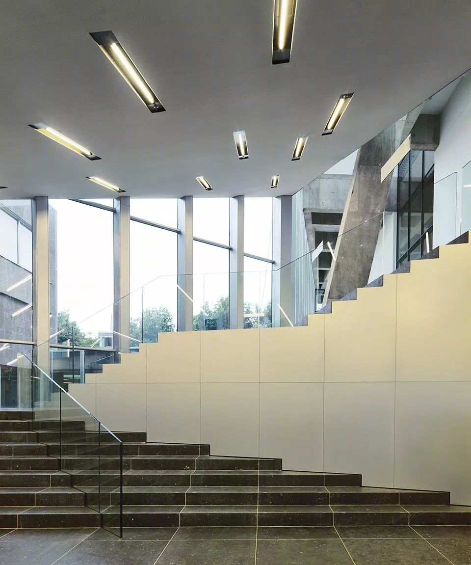 透明与连通的 Zwolle 法院大楼扩建-15