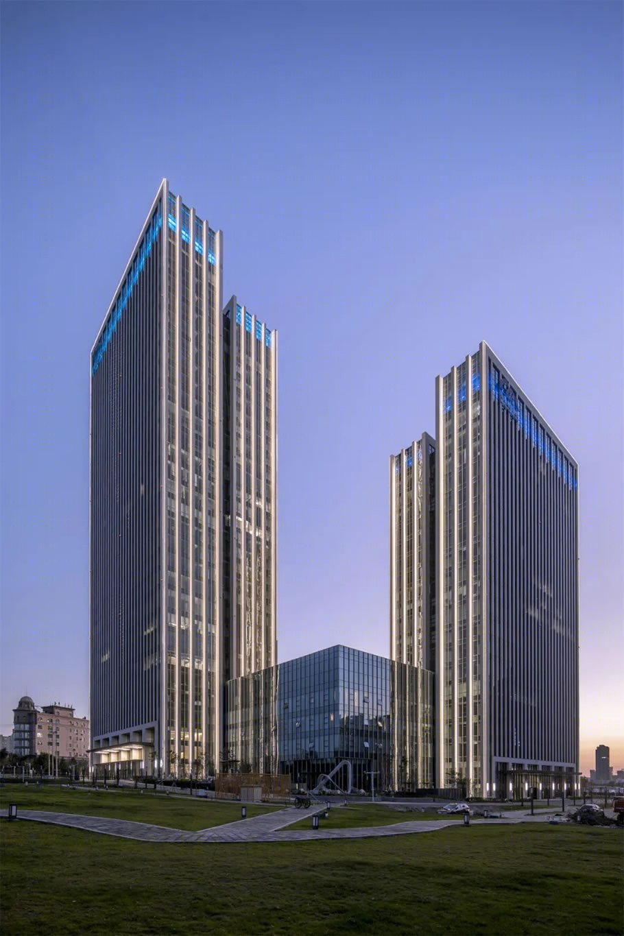 乌鲁木齐轨道交通产业总部基地丨中国乌鲁木齐丨华通设计顾问工程有限公司-16