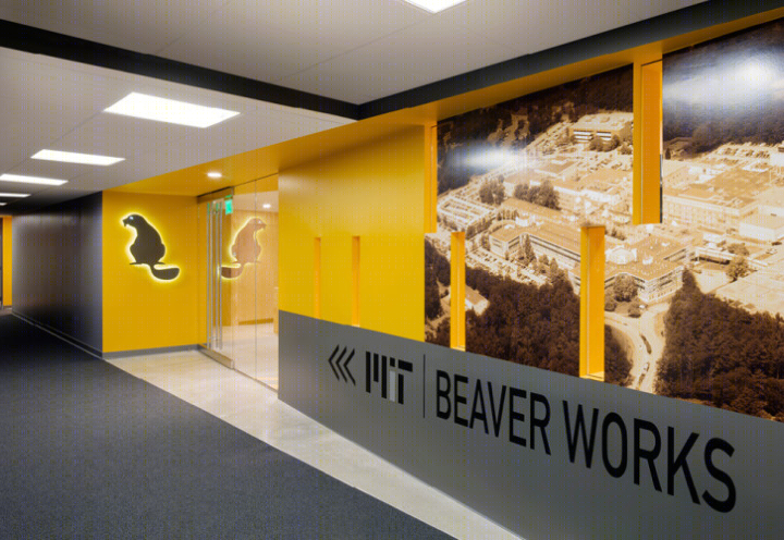 麻省理工 Beaver Works-36