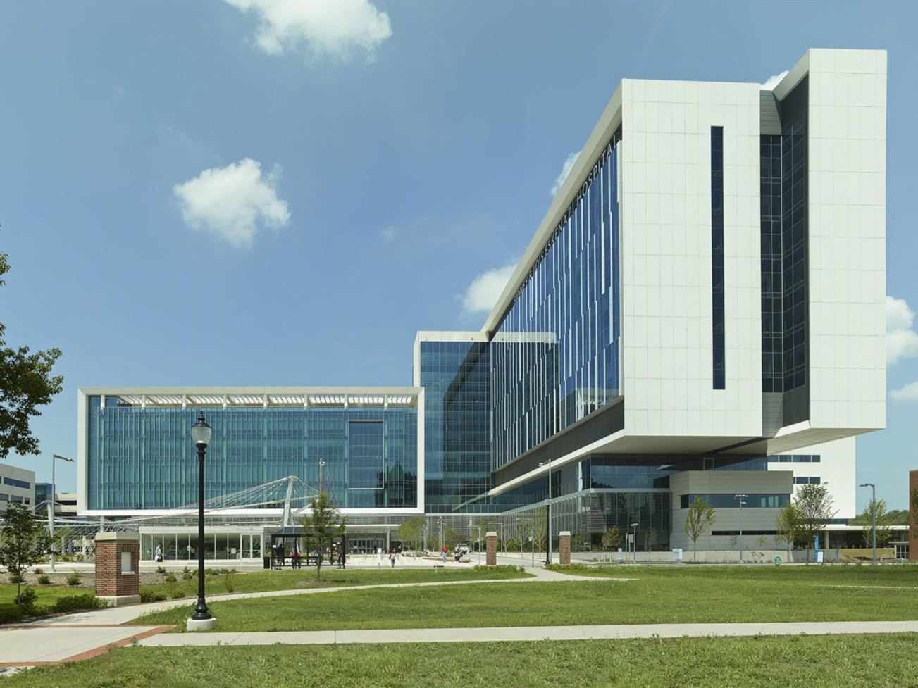 美国 Sidney＆Lois Eskenazi 医院 | 绿色环保的医疗中心-10