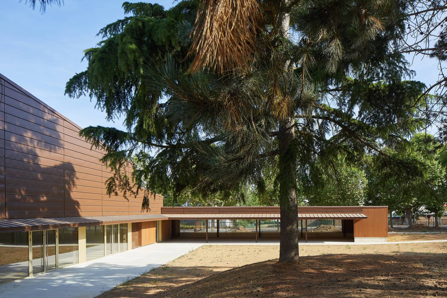 法国卢浮宫体育馆丨AtelierFéret,Frechon Architectes-14