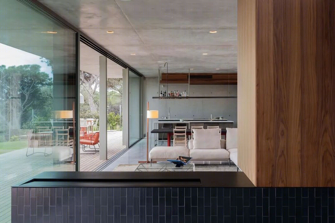 西班牙加泰罗尼亚野兽派别墅丨Garcésde SetaBonet Arquitectes-21