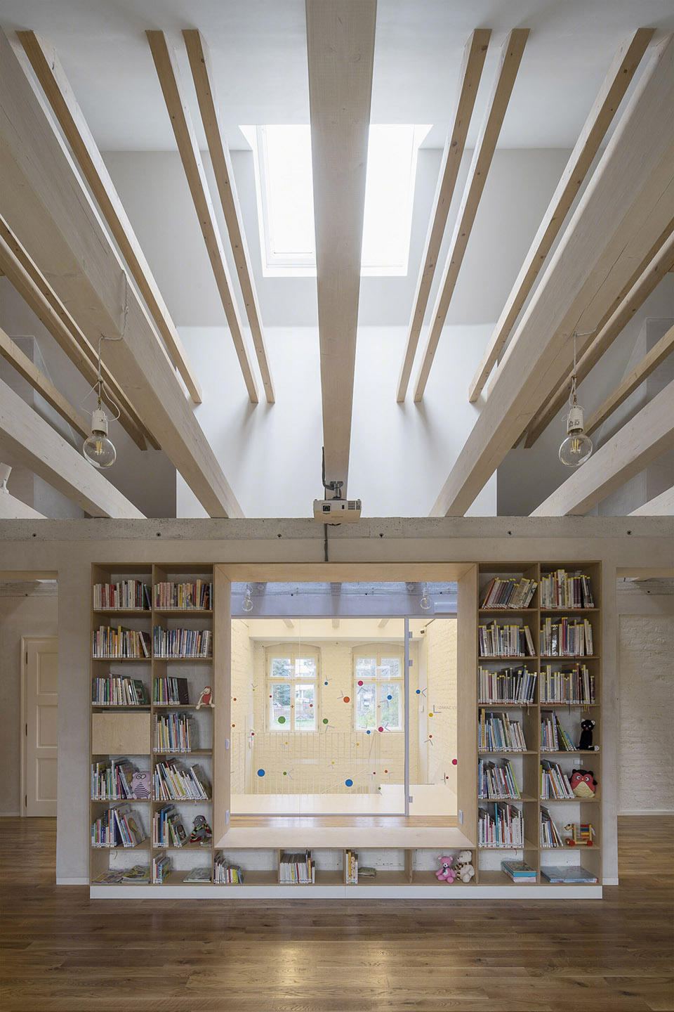 捷克城镇图书馆设计丨atakarchitekti-29