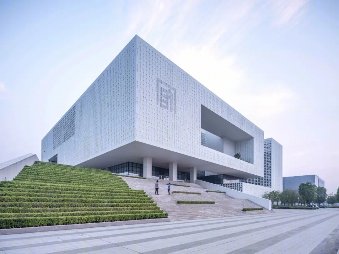 瘦透漏皱 | 宿州城市规划展示馆的多功能空间设计-14