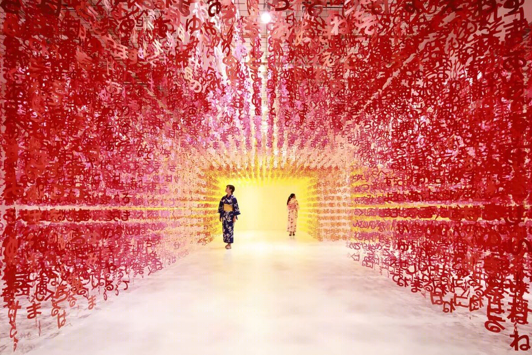 可尔必思 100 周年“语言的世界”装置艺术展-19