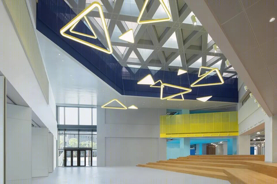 黄城根小学昌平校区丨北京和立实践建筑设计咨询有限公司-24