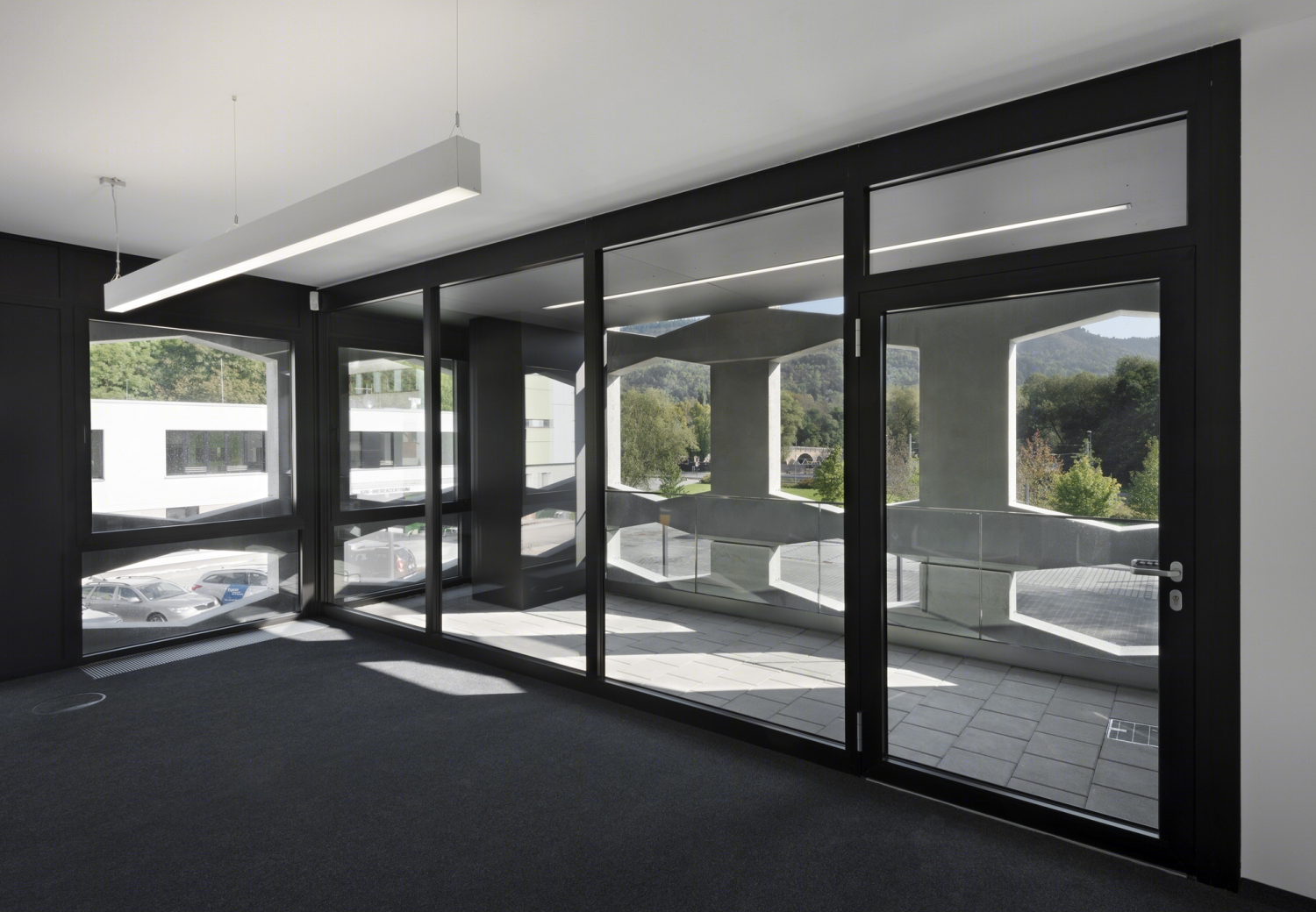 德国纽特拉大楼-50