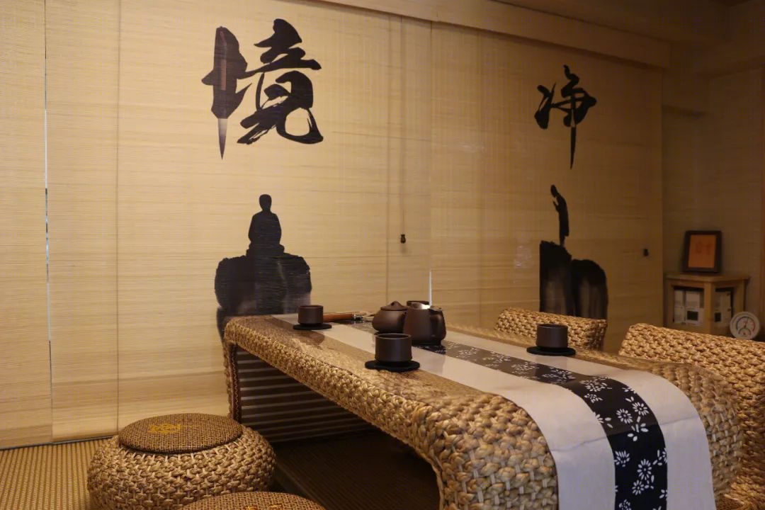 上善颐园蓼汀苑轻奢风家居设计-18