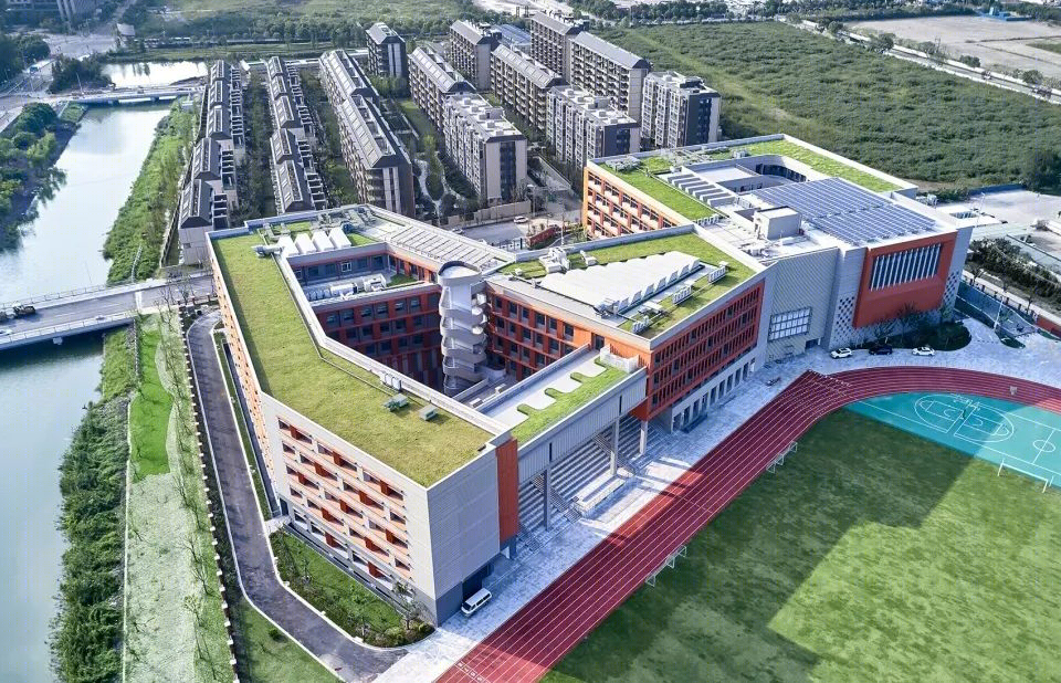 集约化布局的复旦大学新江湾第二附属学校-0