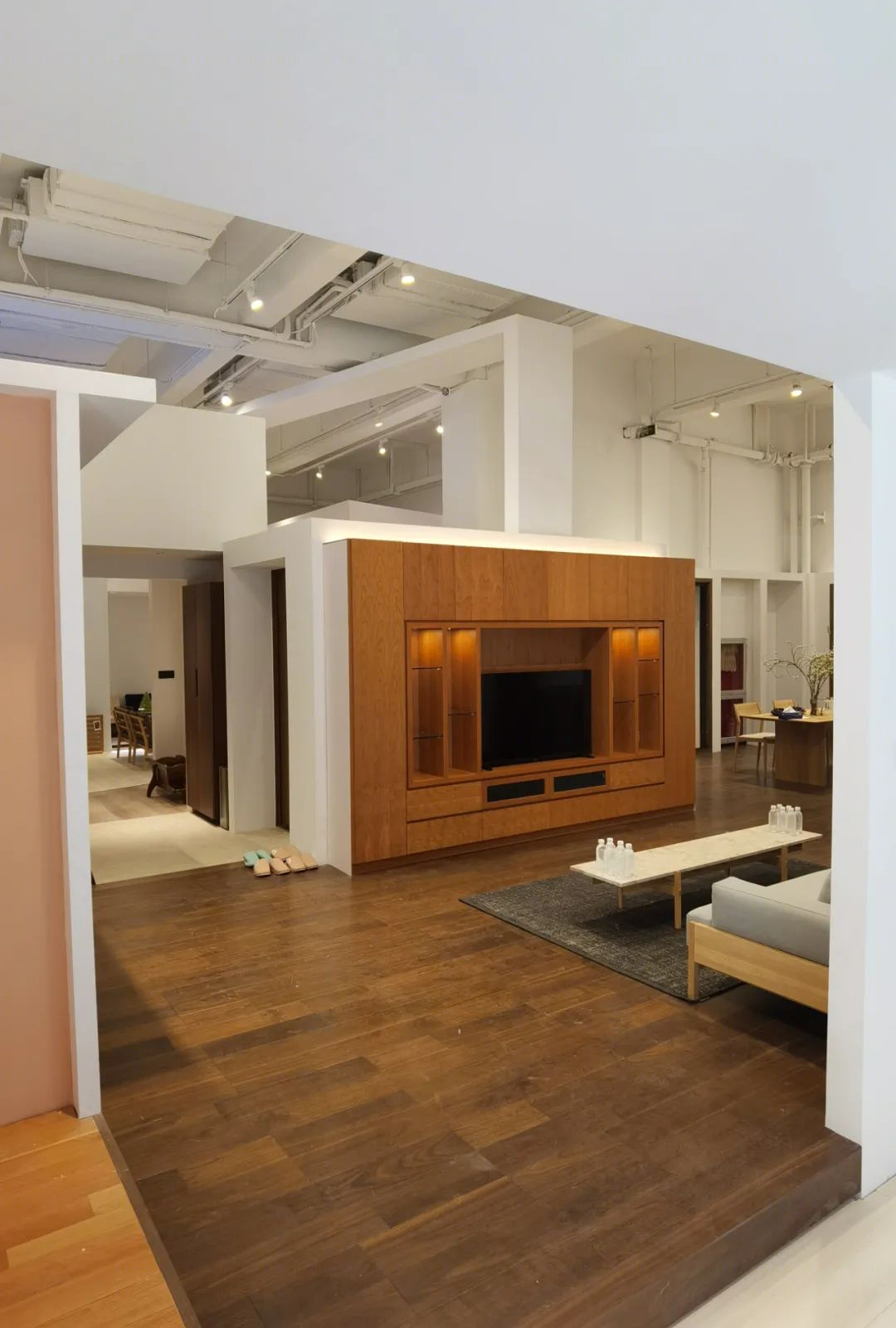 家具剧场 | DA!Architects 与 banzh architect 联合打造的匠恒展厅-34