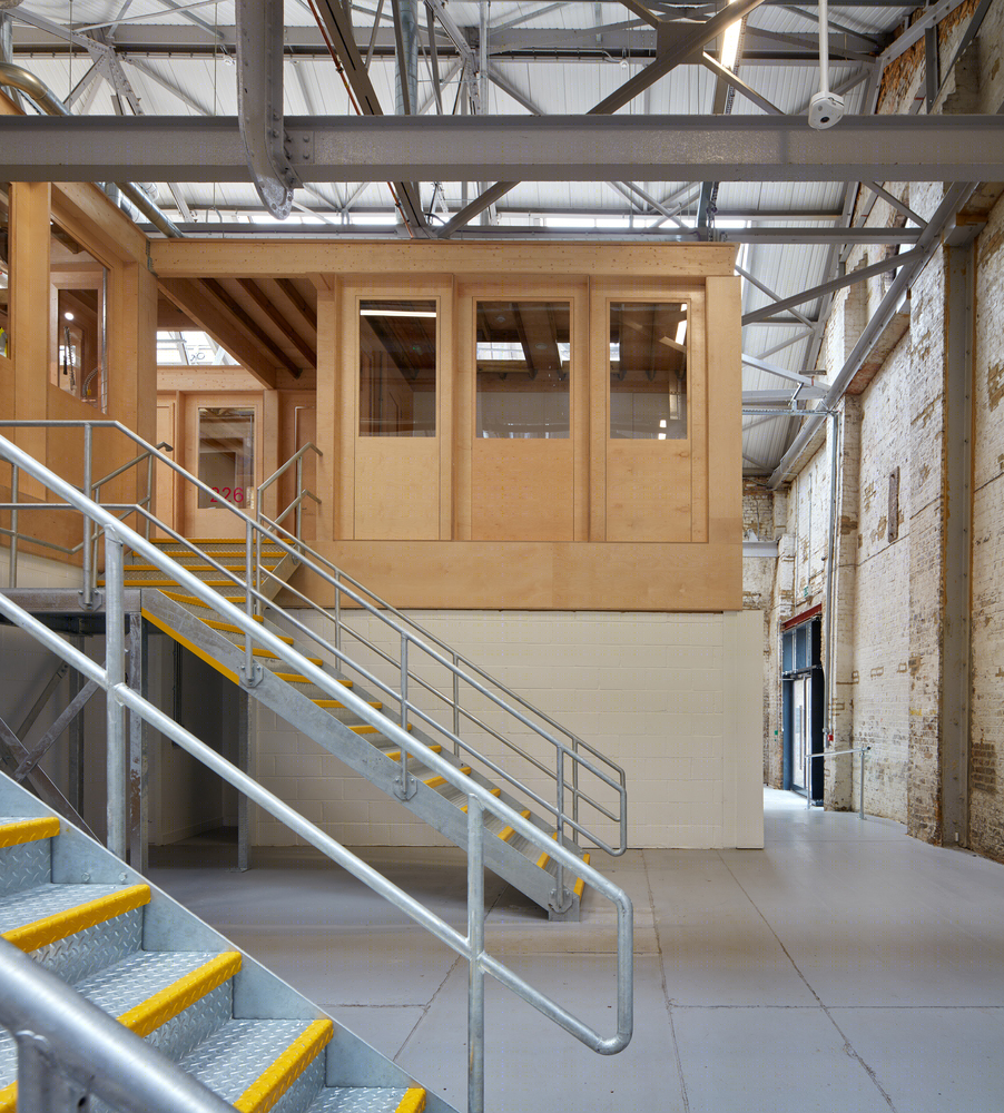 英国Forge办公室和展览建筑-24