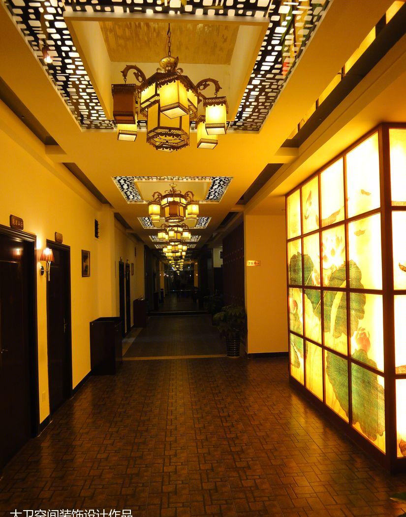 成都板栗养生鸡店——古韵金箔，精品酒店氛围的餐饮空间-6