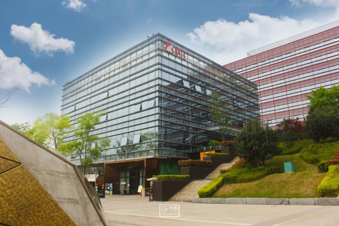 成都天府新区兴隆湖创新中心丨中国成都丨万盖美式建筑-37