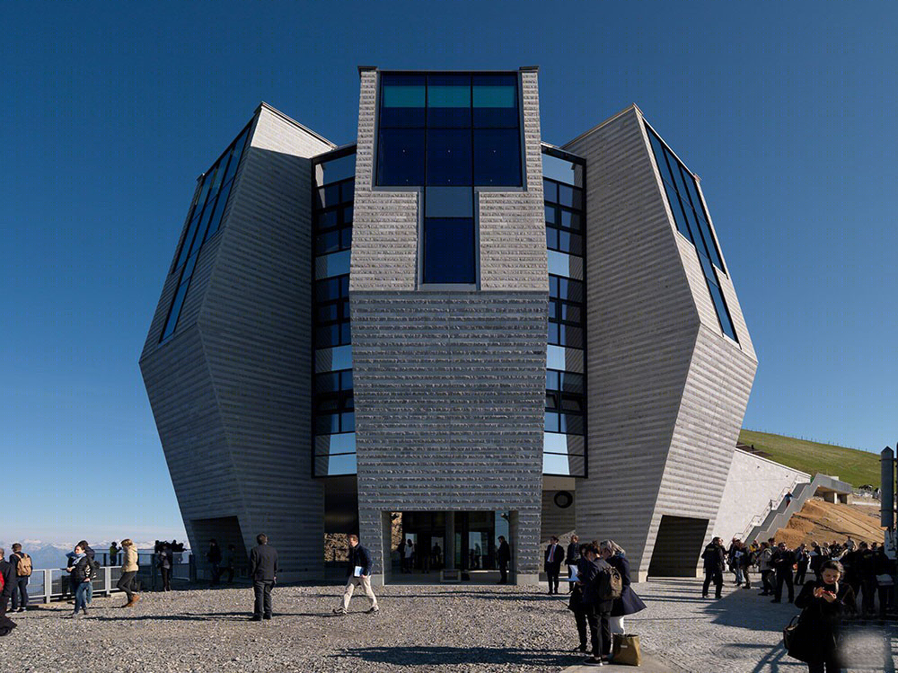 瑞士阿尔卑斯山 Monte Generoso 餐厅-2