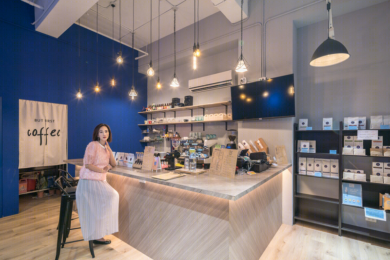 蔡岳儒打造 LIHE 咖啡店，英伦风混搭工业风-9