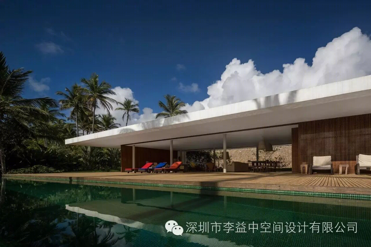 巴西伊塔卡雷海滩住宅 | 热带风情与现代设计完美融合-23