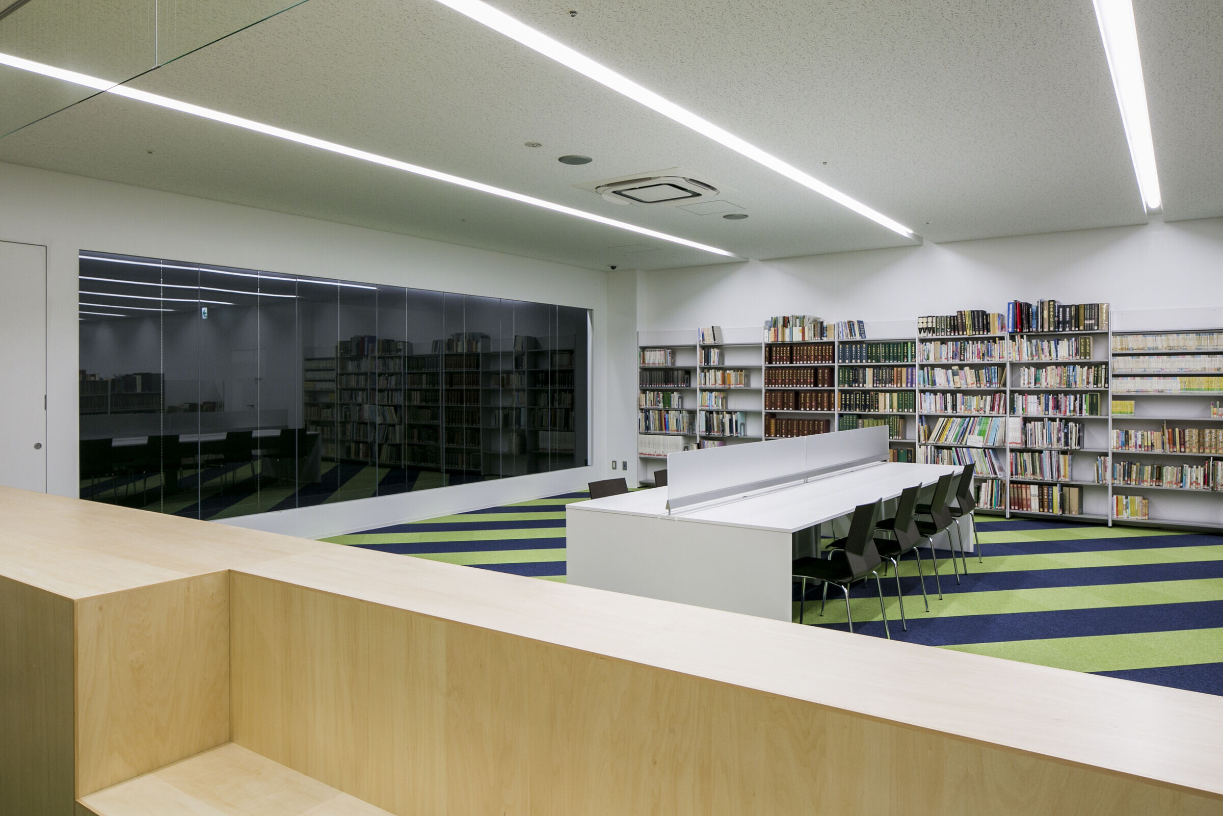 玉野市图书馆与社区学习中心 · 海上之盒丨日本丨MIKAMI Architects-26