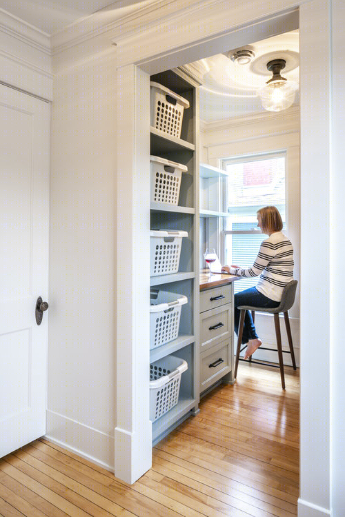 Murphy Residence Studio BV-14