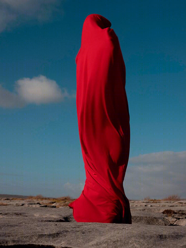巴黎摄影展 2018 | 女性先驱、未见的 Bourdin 和男性凝视的再定义-36