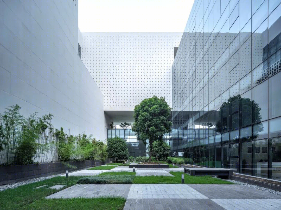 瘦透漏皱 | 宿州城市规划展示馆的多功能空间设计-42