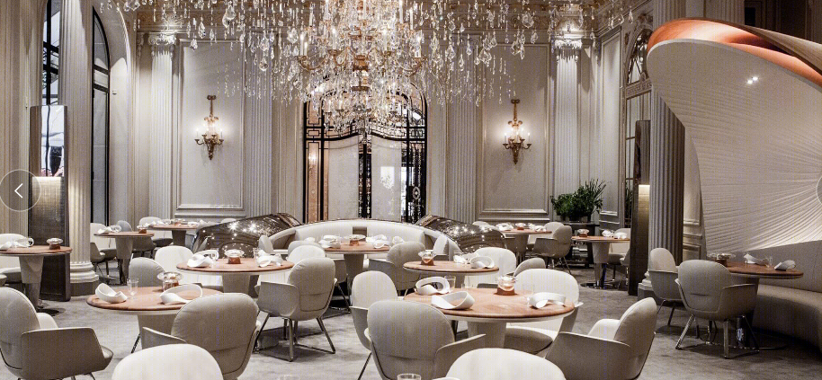 《艾米丽在巴黎》中的奢华酒店 Hotel Plaza Athénée-84