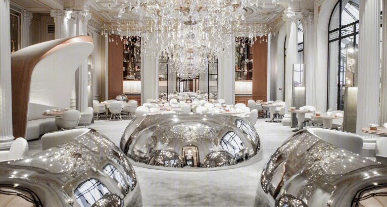 《艾米丽在巴黎》中的奢华酒店 Hotel Plaza Athénée-85