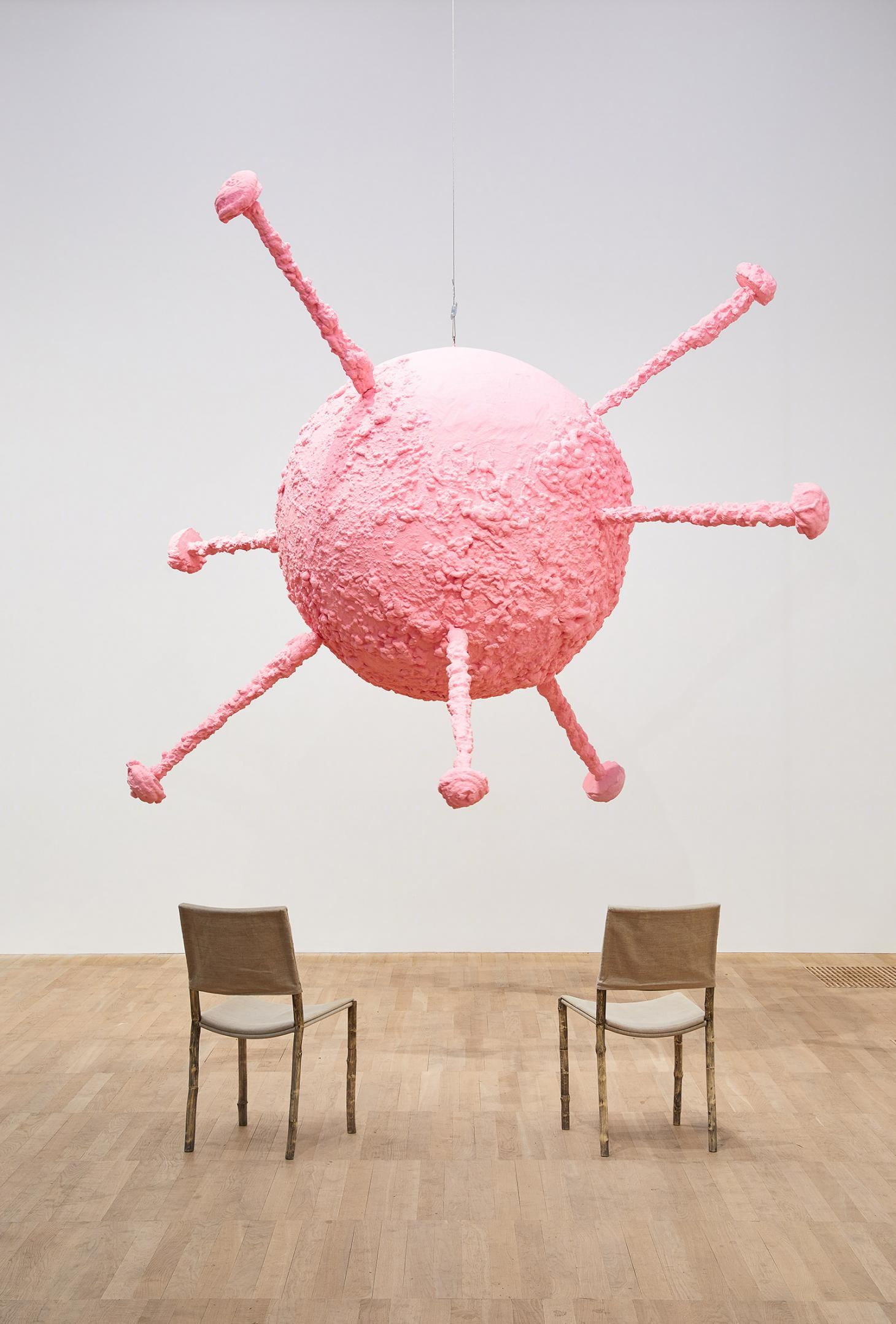 Franz West 回顾展 | 颠覆性的艺术叛逆者的奇幻相遇-21