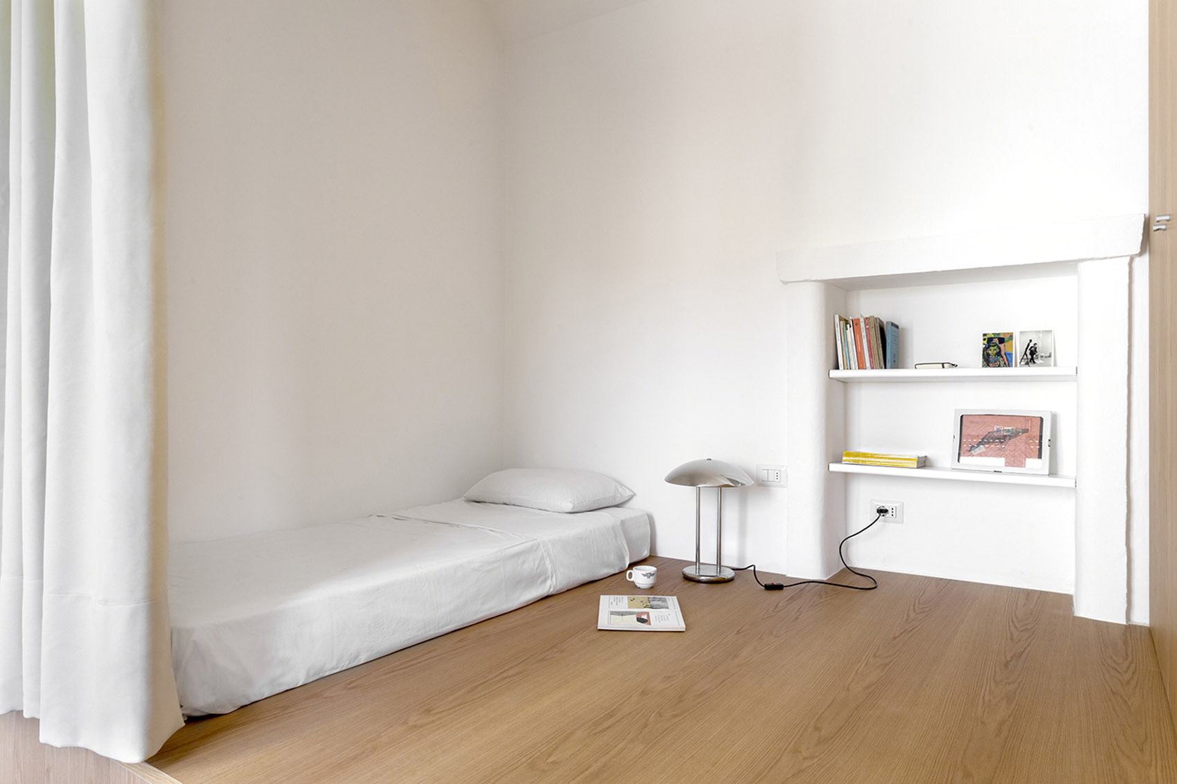 壁龛住宅(House with Alcove)-12