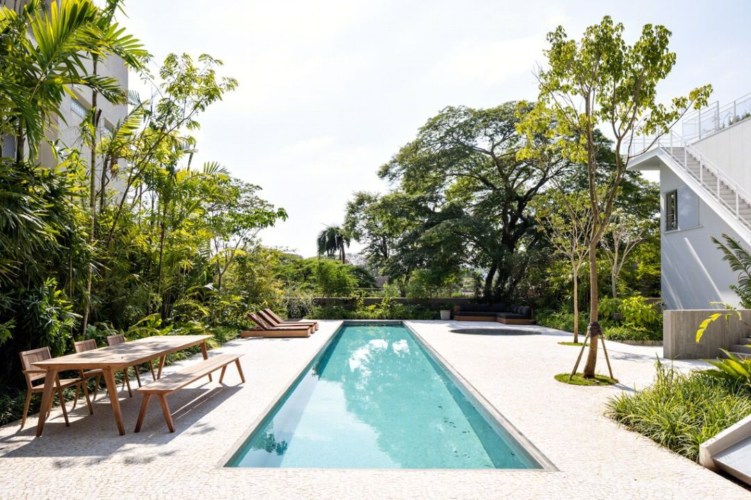 巴西 Casa M 住宅的白色建筑美学-7