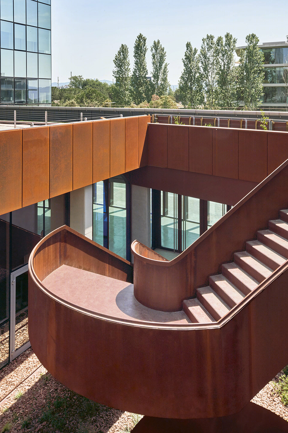 巴塞罗那圣库加特制药公司公共空间设计丨西班牙巴塞罗那丨TwoBo-26