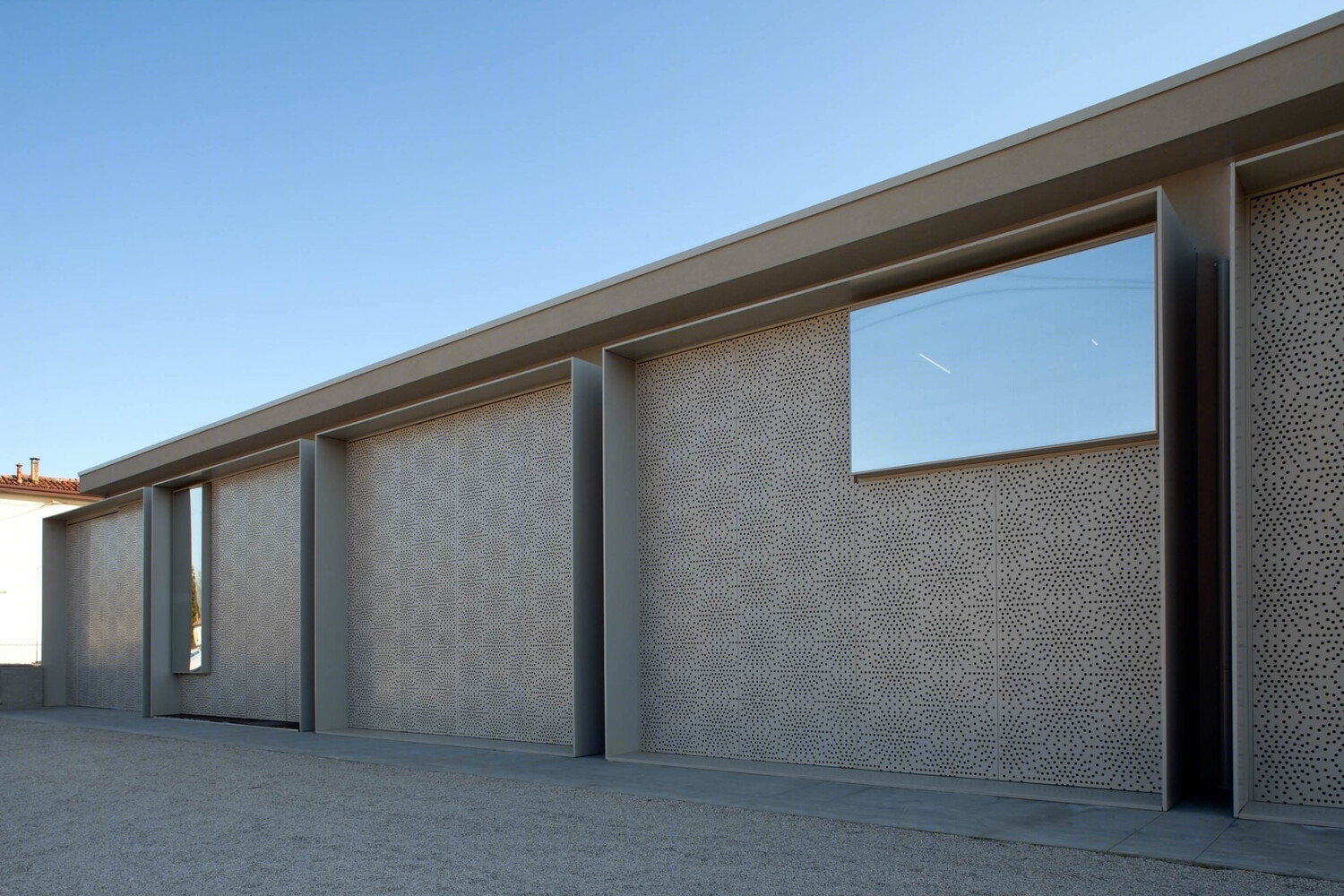 意大利 Agostini 混合用途建筑丨MIDE architetti-12