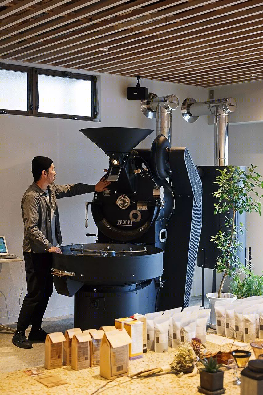 日本盛冈 Nagasawa Coffee 水磨石主题咖啡馆-5