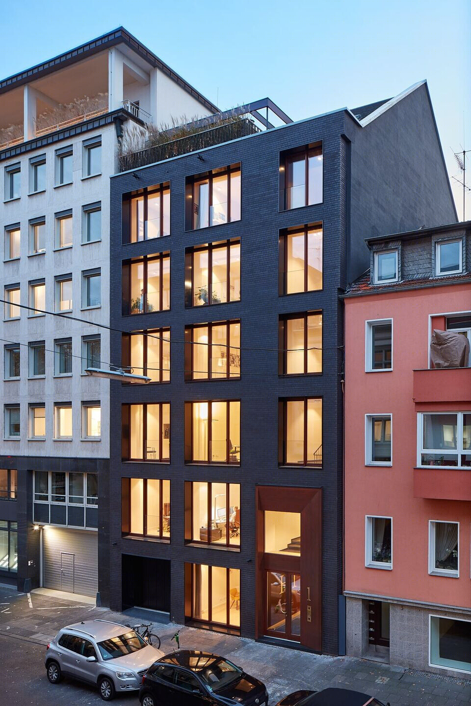 德国科隆老建筑翻新变身现代办公住宅楼丨DK Architekten-8