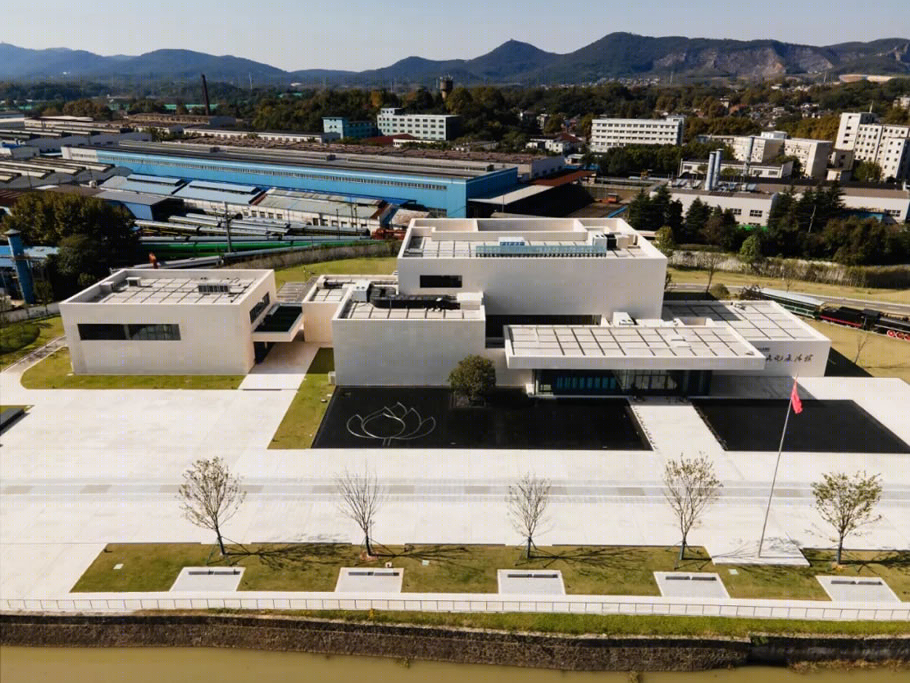 南京江北新区红色广场丨中国南京丨朱渊(东南大学建筑学院)等-6