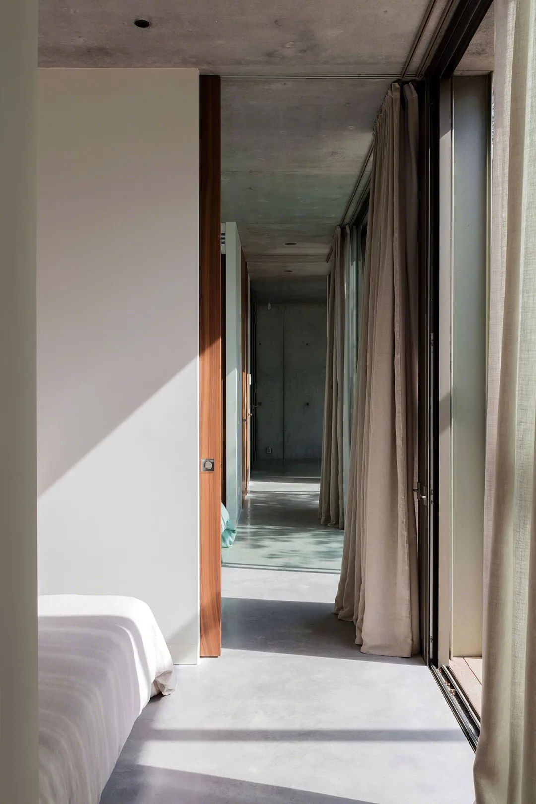 西班牙加泰罗尼亚野兽派别墅丨Garcésde SetaBonet Arquitectes-30